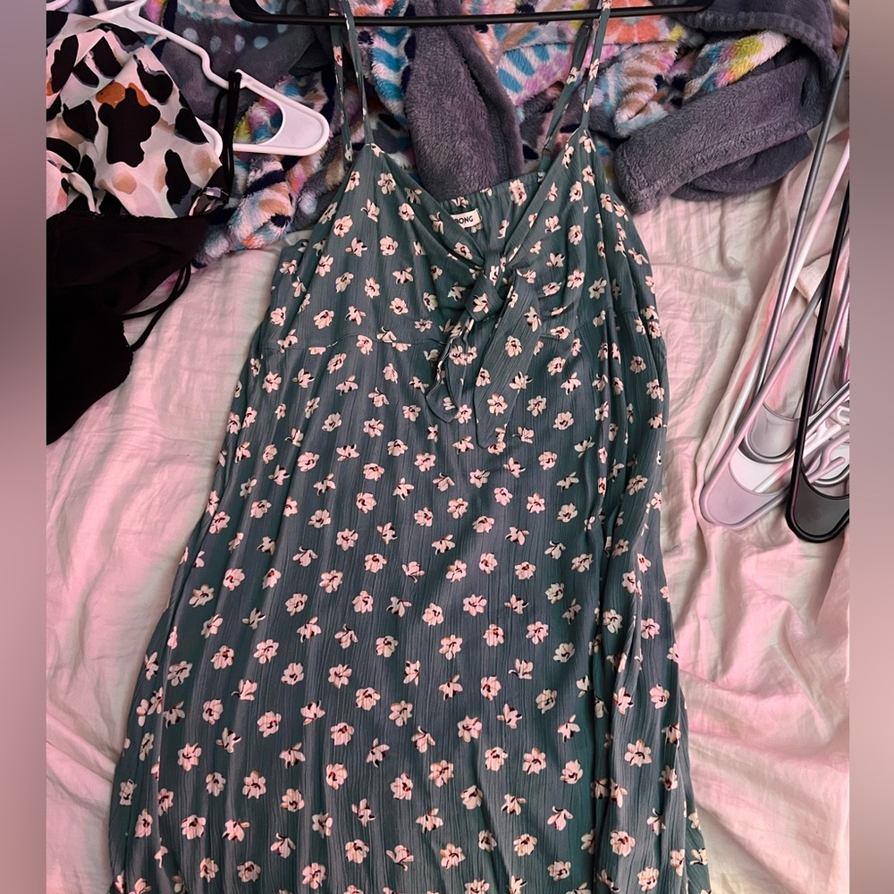 Billabong dress